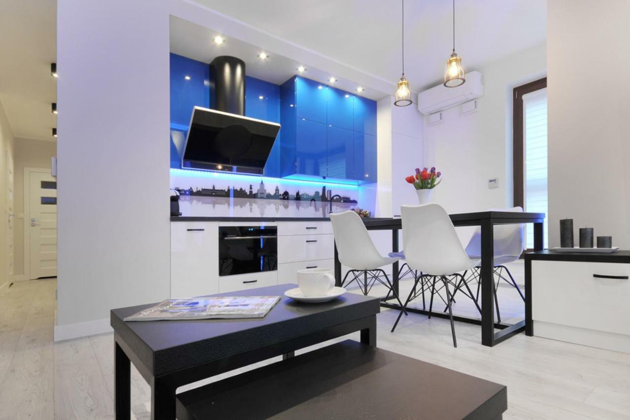 Bulwary Wislane P&O Serviced Apartments With Ac Warschau Exterior foto