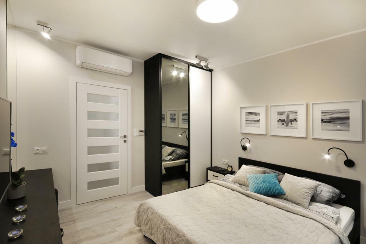 Bulwary Wislane P&O Serviced Apartments With Ac Warschau Exterior foto